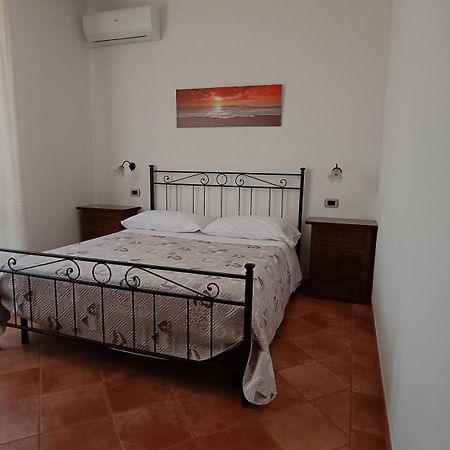 B&B Il Girasole - Rooms & House In Country - 1500 Meters From Historic Center Montepulciano Stazione Buitenkant foto