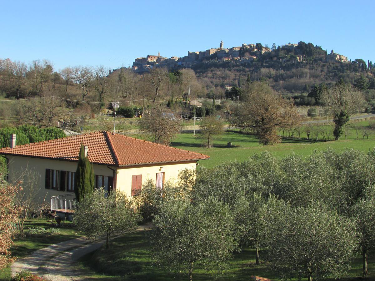 B&B Il Girasole - Rooms & House In Country - 1500 Meters From Historic Center Montepulciano Stazione Buitenkant foto